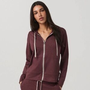Vuori Halo Essential Zip Up Hoodie 2.0